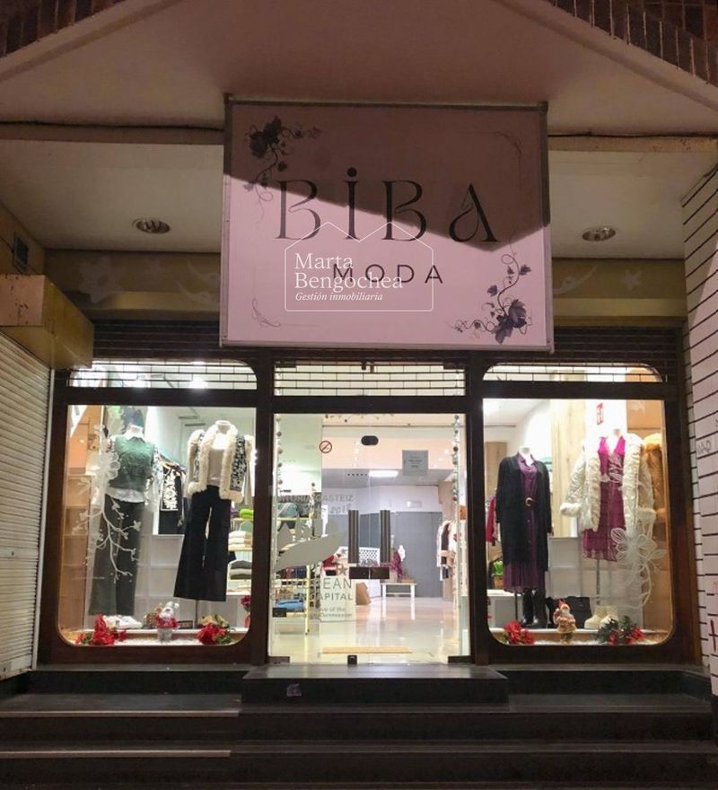 Local Comercial en venta y alquiler Vitoria-Gasteiz, Álava. Ref: 1109. Marta Bengochea