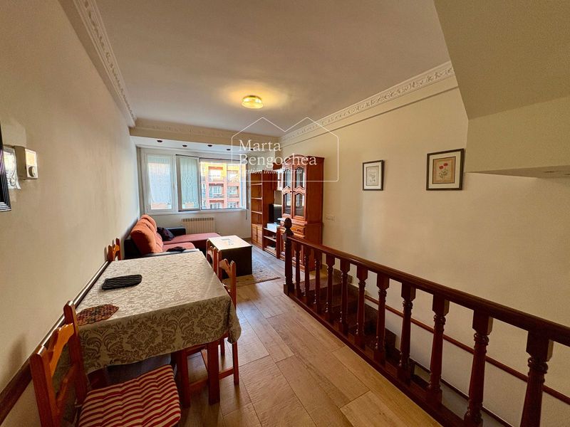 Dúplex en alquiler Vitoria-Gasteiz, Álava. Ref: 1129. Marta Bengochea