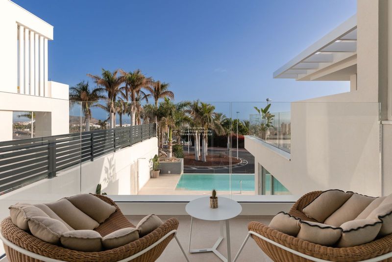 Villa zu verkaufen Costa Adeje, Santa Cruz Tenerife. Ref: 5294. NB - ESTATES