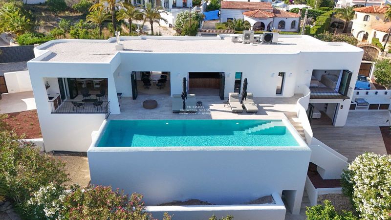 Villa zu verkaufen Moraira, Alicante. Ref: 5409. NB - ESTATES