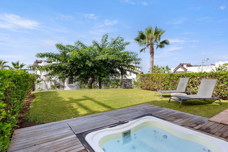 Wohnung zu verkaufen Guia De Isora, Santa Cruz Tenerife. Ref: 5526. NB - ESTATES