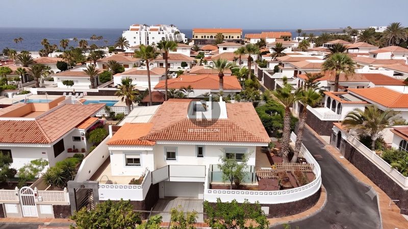 Chalet Independiente en venta Costa Del Silencio, Santa Cruz Tenerife. Ref: 5665. NB - ESTATES