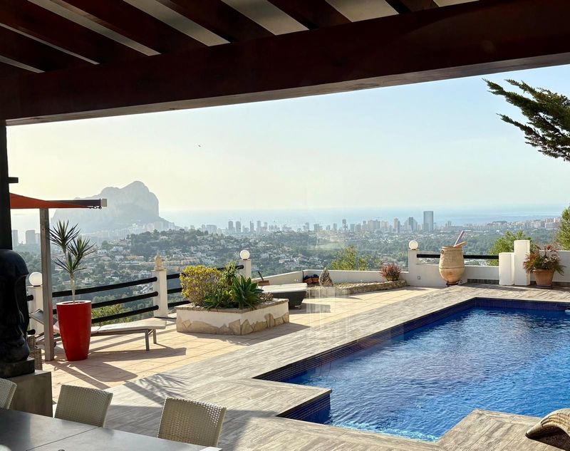 Villa te koop Calp/Calpe, Alicante. Ref: 6124. NB - ESTATES