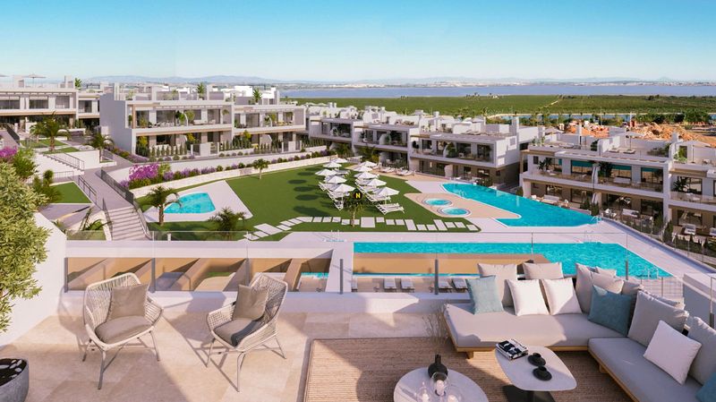 Flat for sale Torrevieja, Alicante. Ref: 6492. NB - ESTATES