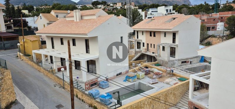 Townhouse te koop La Nucia, Alicante. Ref: 6524. NB - ESTATES