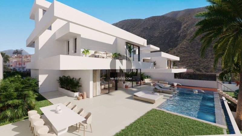 Villa te koop Playa De Los Cristianos, Santa Cruz Tenerife. Ref: 6571. NB - ESTATES