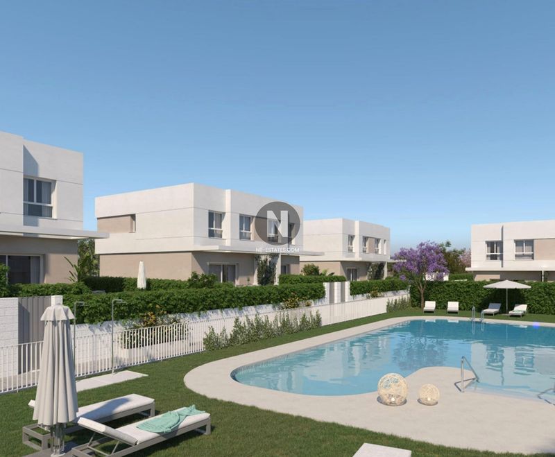 Adosado en venta Vélez-Málaga, Málaga. Ref: 6747. NB - ESTATES