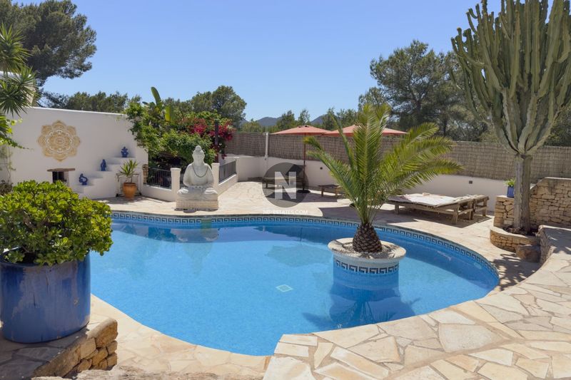 Villa te koop Santa Eulalia del Río, Baleares. Ref: 6924. NB - ESTATES