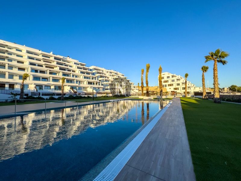 Appartement te koop Finestrat, Alicante. Ref: 7098. NB - ESTATES