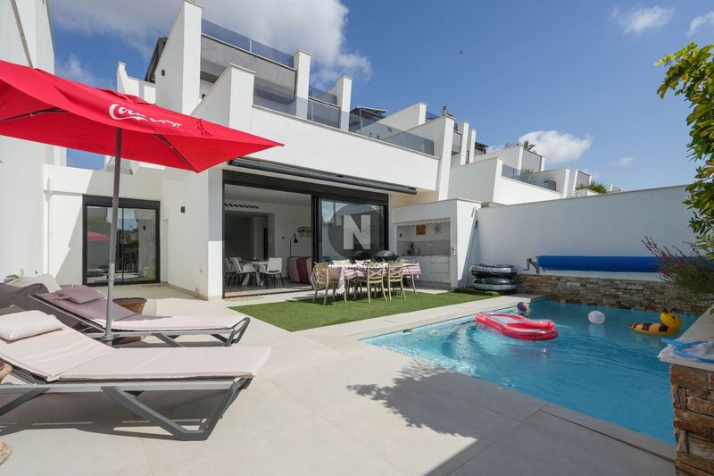 Ville en vente San Pedro Del Pinatar, Murcia. Ref: 7305. NB - ESTATES