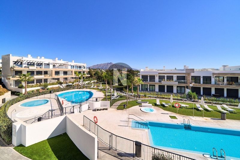 Wohnung zu verkaufen Estepona, Málaga. Ref: 7429. NB - ESTATES