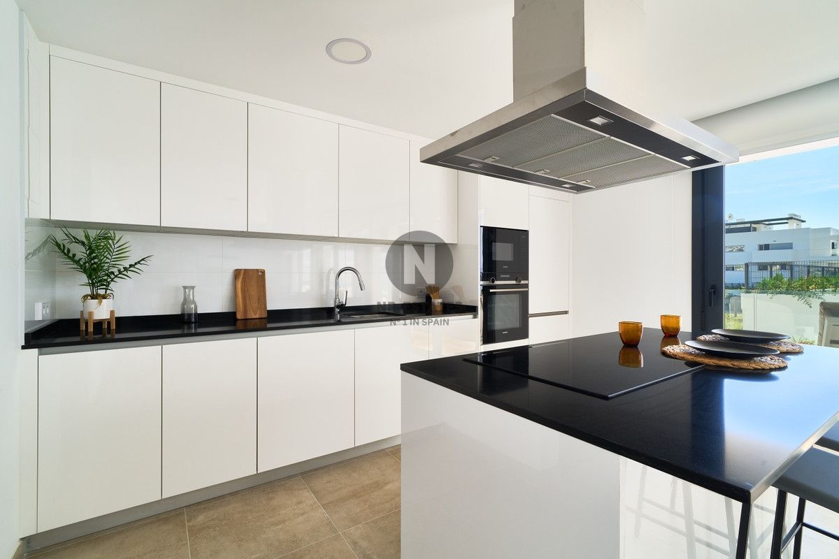 Flat for sale in Estepona, Málaga