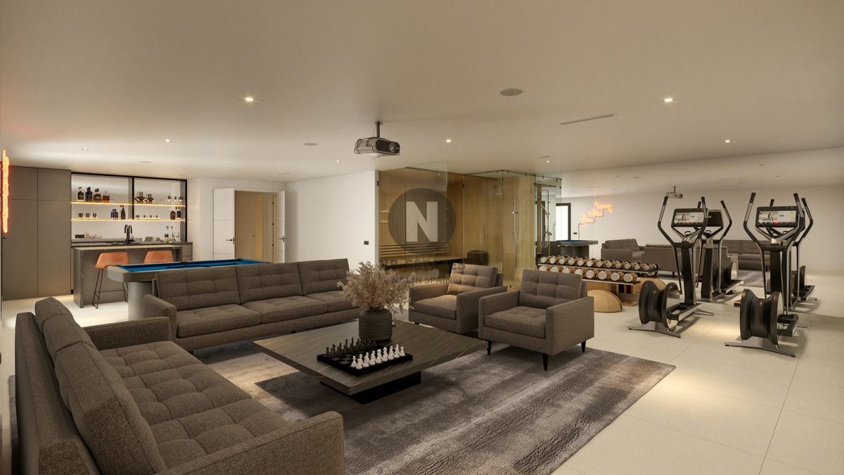 Villa for sale in Estepona, Málaga