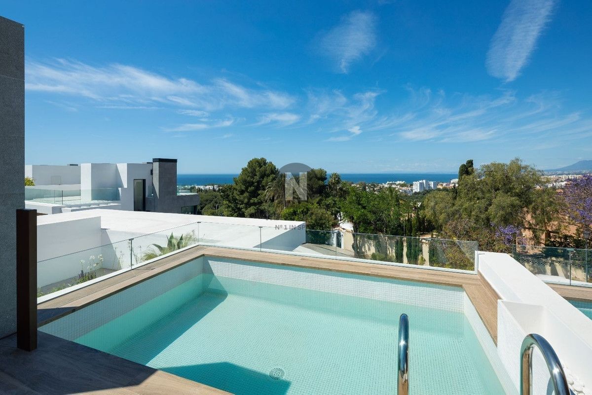 Villa for sale in Marbella, Málaga