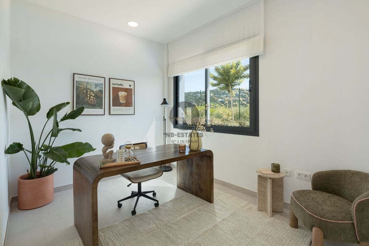 Villa for sale in Marbella, Málaga