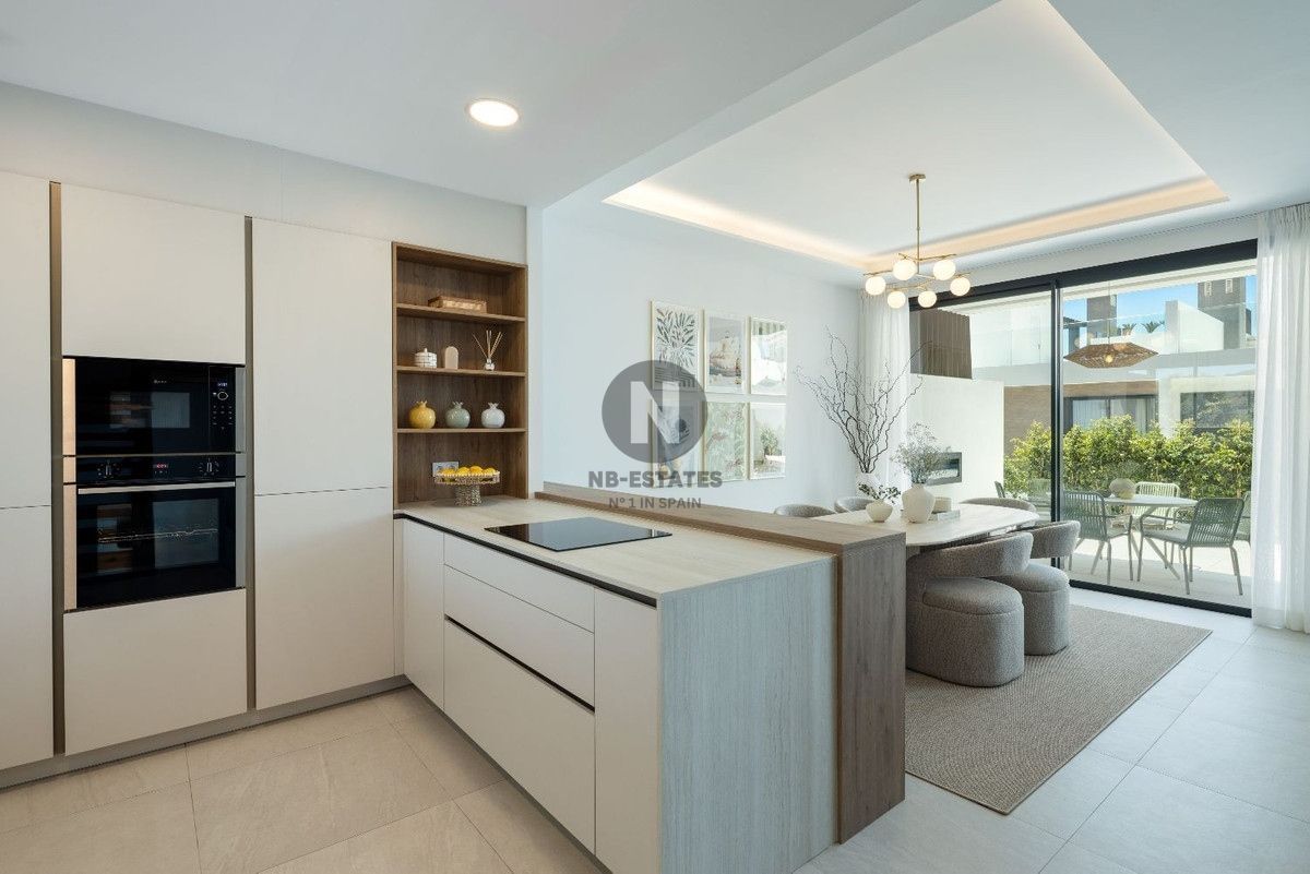 Villa for sale in Marbella, Málaga