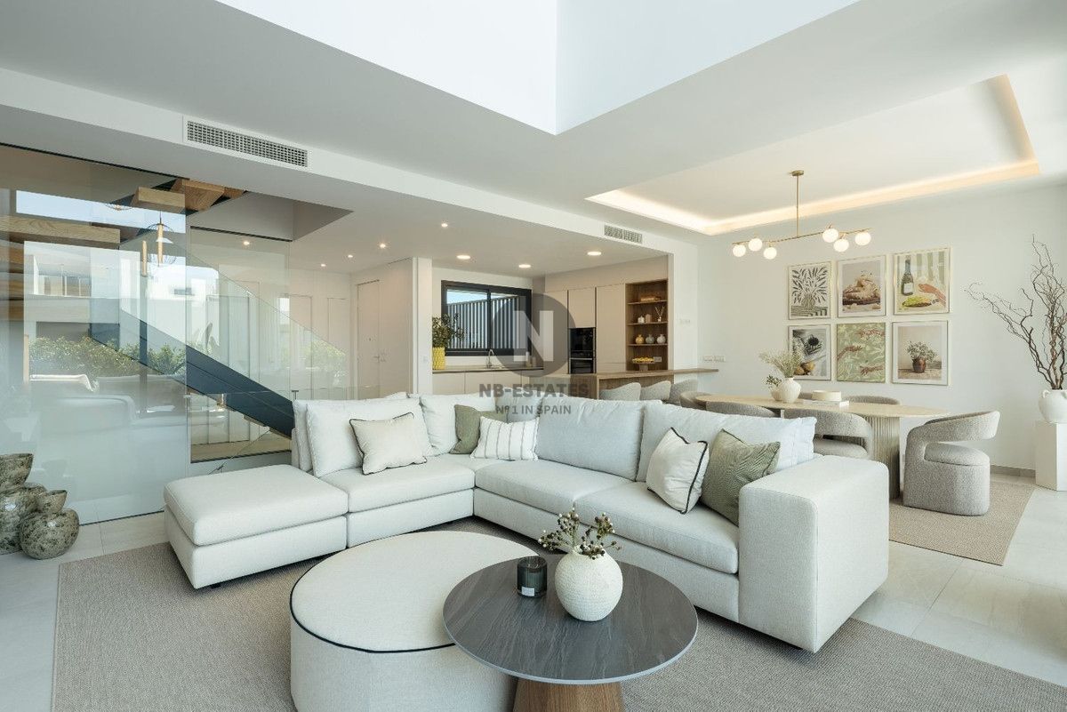 Villa for sale in Marbella, Málaga