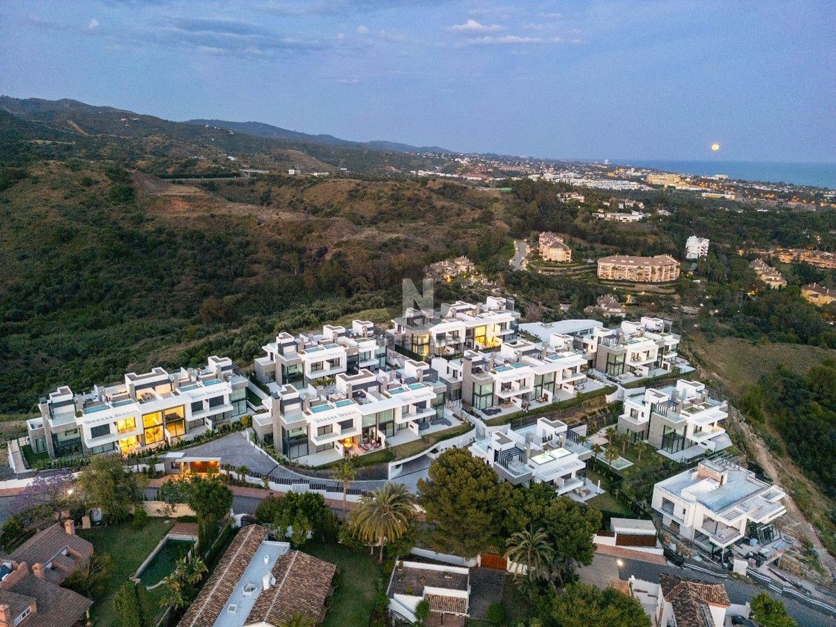 Villa for sale in Marbella, Málaga