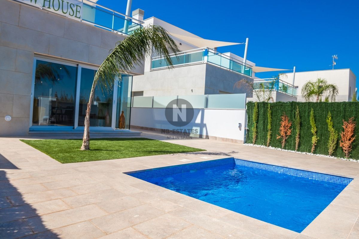 Chalet Independiente en venta en Los Alcazares, Murcia - Foto 8