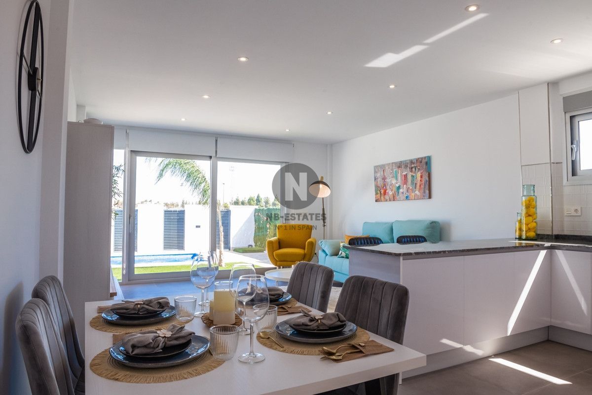 Chalet Independiente en venta en Los Alcazares, Murcia - Foto 12
