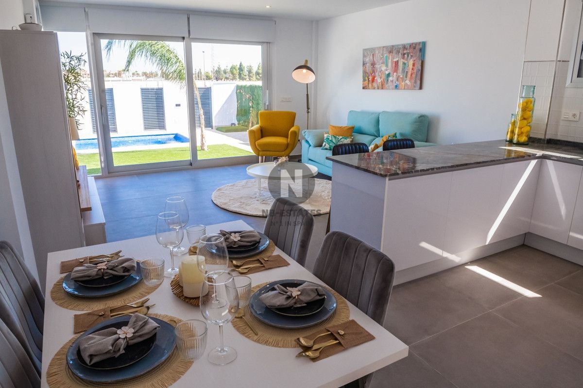 Chalet Independiente en venta en Los Alcazares, Murcia - Foto 13