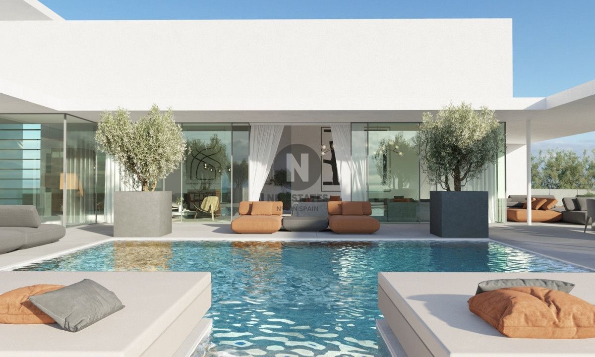 Villa for sale in Benalmádena, Málaga