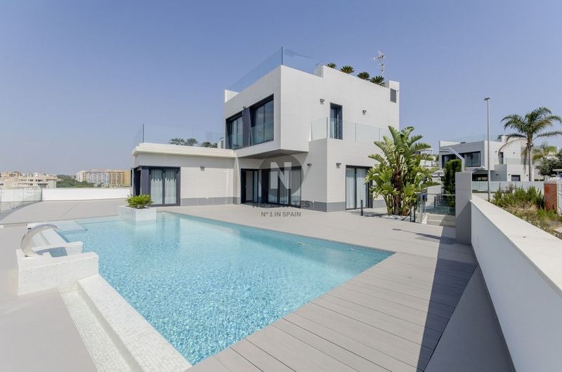 Ville en vente Orihuela, Alicante. Ref: 7707. NB - ESTATES