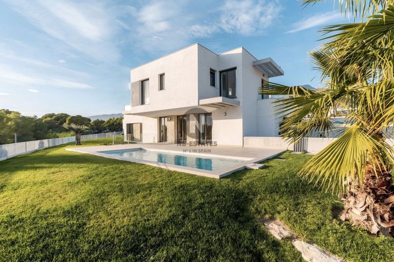 Ville en vente Finestrat, Alicante. Ref: 7720. NB - ESTATES