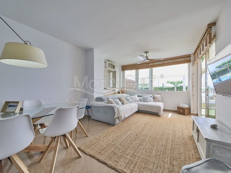 Lägenhet för uthyrning El Campello, Alicante. Ref: 1023. MAR & GOLF UNIQUE HOMES