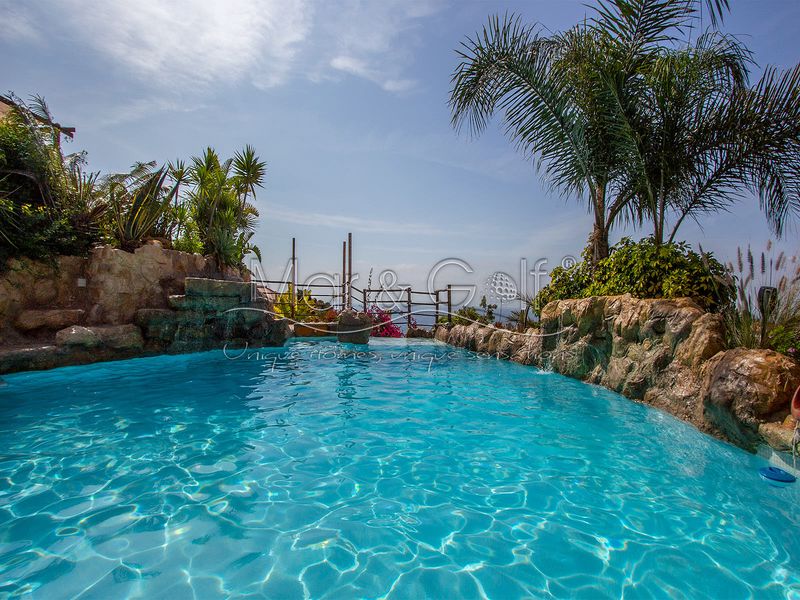 Casa en venta El Campello, Alicante. Ref: 1063. MAR & GOLF UNIQUE HOMES