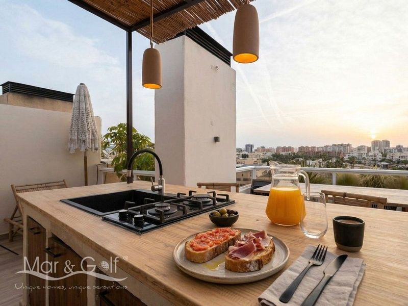 Övre lägenhet för uthyrning Alicante/Alacant, Alicante. Ref: 1100. MAR & GOLF UNIQUE HOMES