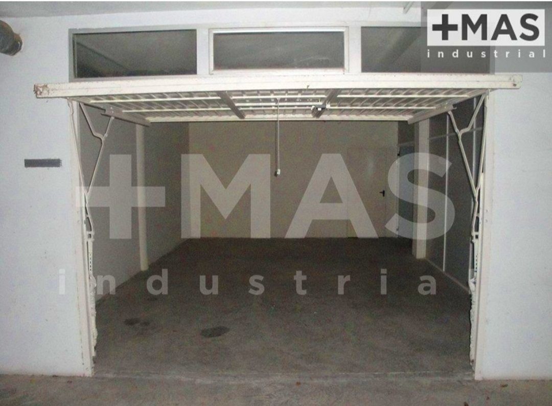 Nave Industrial en alquiler Paterna, Valencia. Ref: 2820. Más Industrial