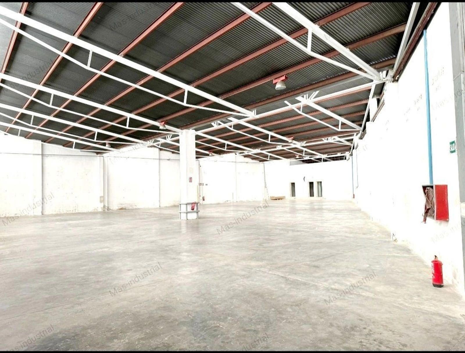 Nave Industrial en alquiler Paterna, Valencia. Ref: 3023. Más Industrial