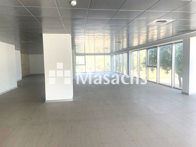 Oficina en venta y alquiler Terrassa, Barcelona. Ref: 10047. Masachs