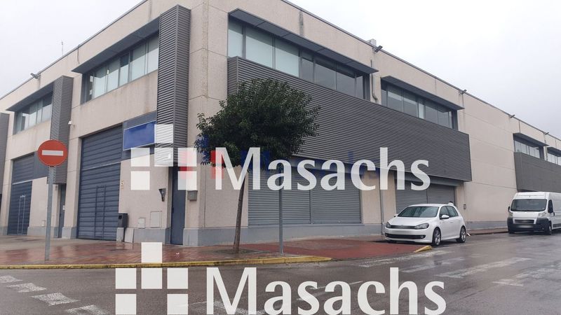 Nave Industrial en venta y alquiler Alcalá de Henares, Madrid. Ref: 10159. Masachs