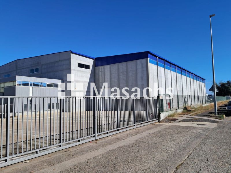 Industrial Warehouse for rent Celra, Girona. Ref: 10827. Masachs