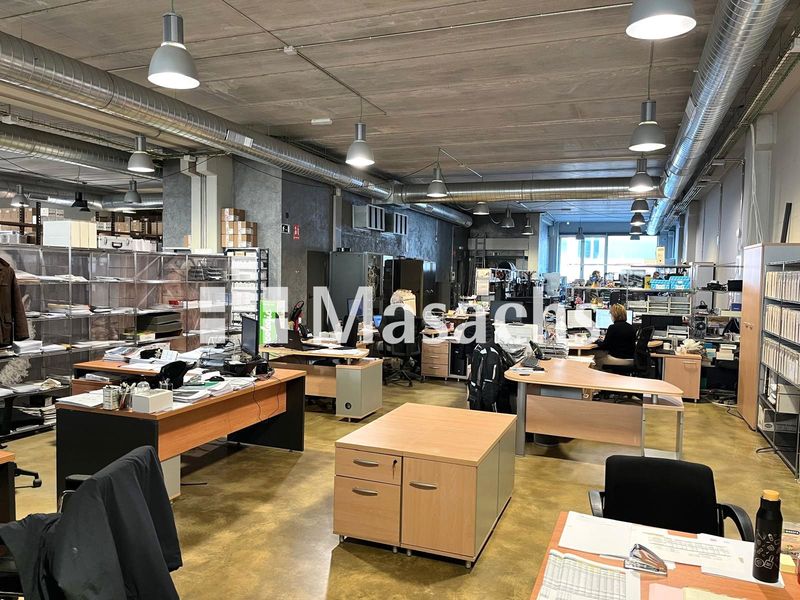 Nave Industrial en venta Badalona, Barcelona. Ref: 11126. Masachs