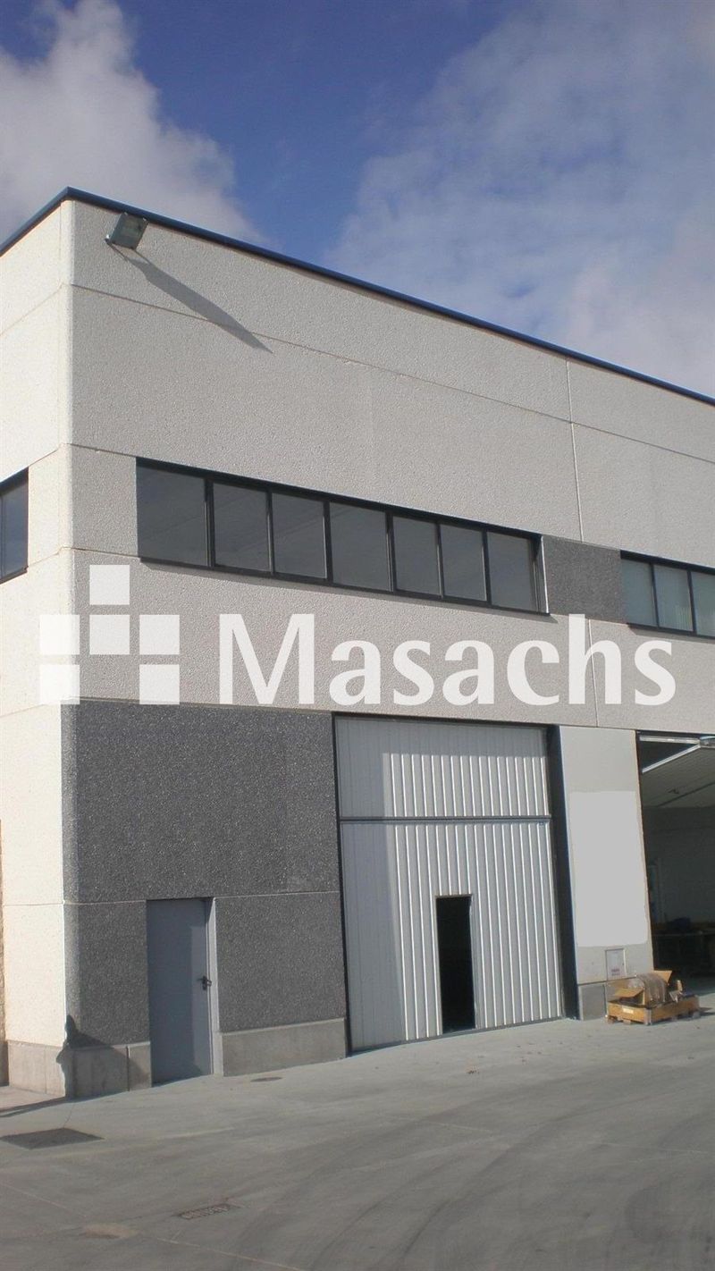 Nave Industrial en venta Ciempozuelos, Madrid. Ref: 11164. Masachs