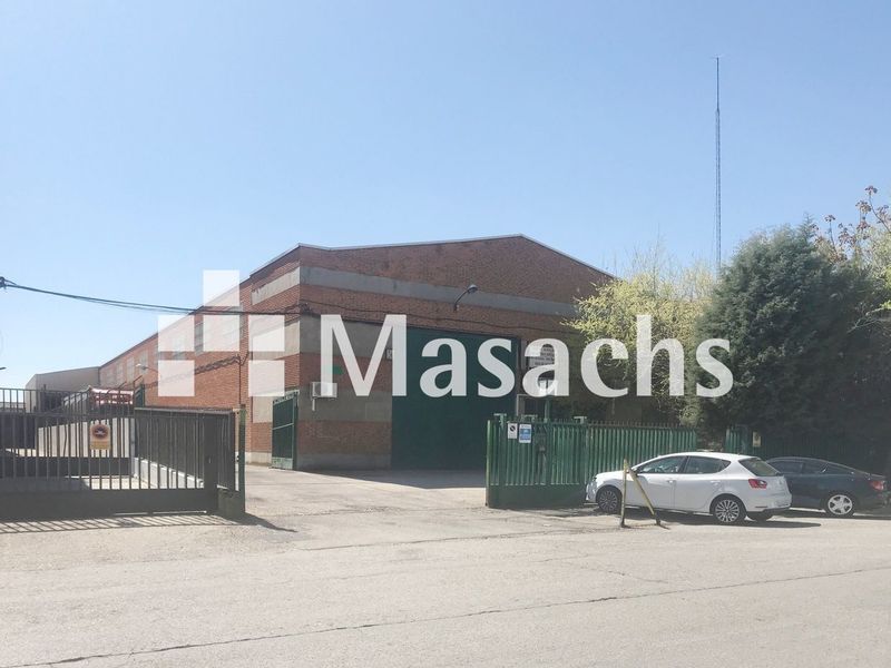 Nave Industrial en venta San Fernando de Henares, Madrid. Ref: 11199. Masachs