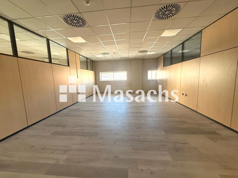 Oficina en alquiler Terrassa, Barcelona. Ref: 11295. Masachs