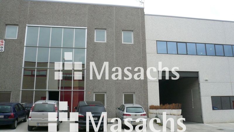 Nave Industrial en venta Riudellots de la Selva, Girona. Ref: 2490. Masachs