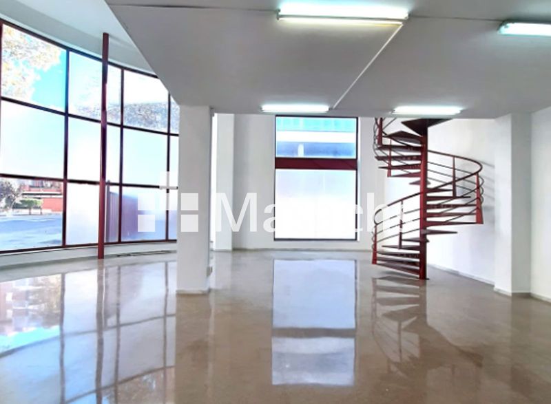 Comercial Premise for rent Cornellà de Llobregat, Barcelona. Ref: 7269. Masachs