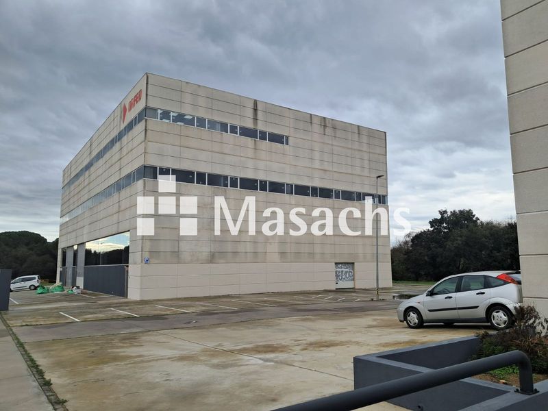 Nave Industrial en venta y alquiler Santa Maria de Palautordera, Barcelona. Ref: 7629. Masachs