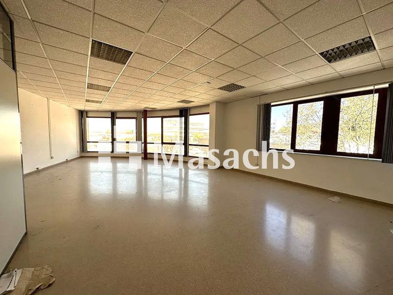 Oficina en alquiler Cornellà de Llobregat, Barcelona. Ref: 9974. Masachs