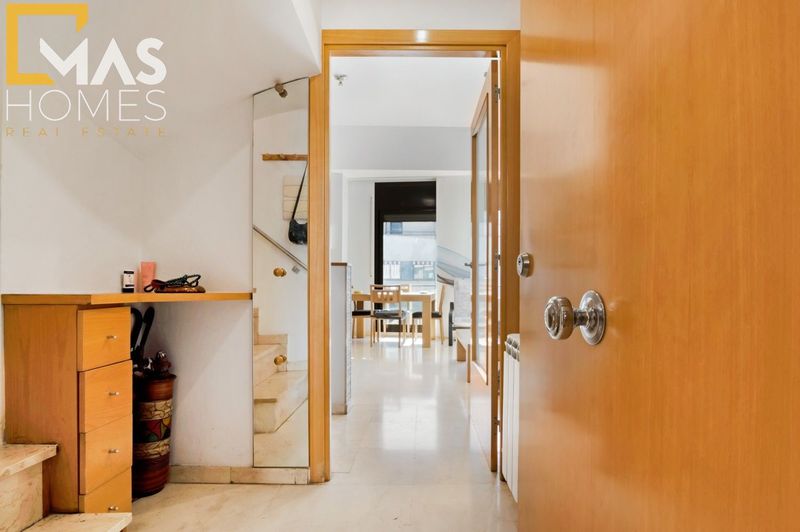 Piso en venta Santa Coloma de Gramenet, Barcelona. Ref: 1015. Mas Homes