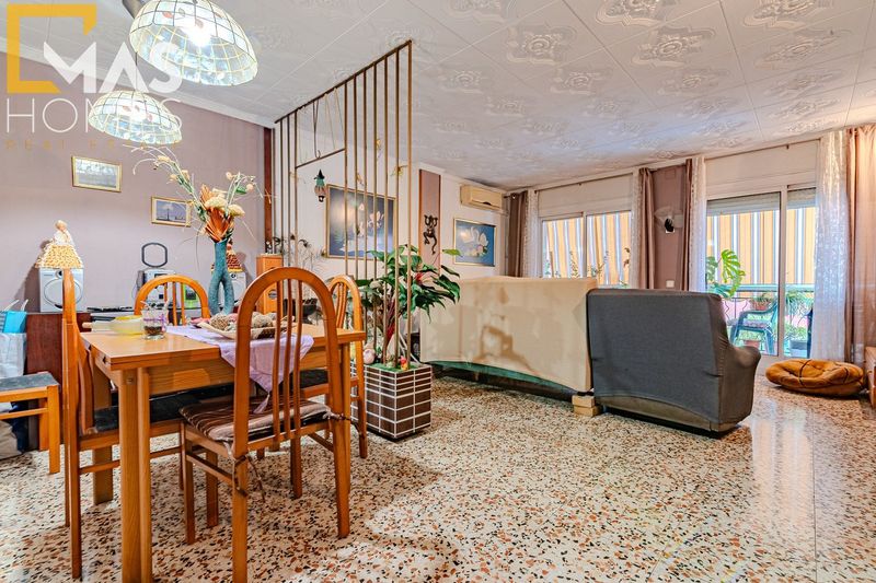 Piso en venta Santa Perpetua De Mogoda, Barcelona. Ref: 1109. Mas Homes