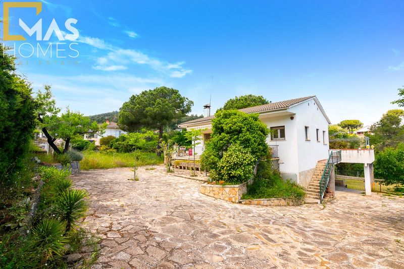 Casa en venta Corbera De Llobregat, Barcelona. Ref: 1236. Mas Homes