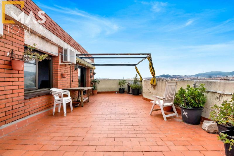 Ático en venta Santa Coloma de Gramenet, Barcelona. Ref: 1251. Mas Homes