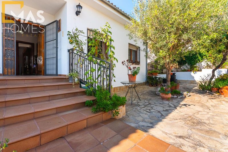 Chalet Independiente en venta Cervello, Barcelona. Ref: 1298. Mas Homes