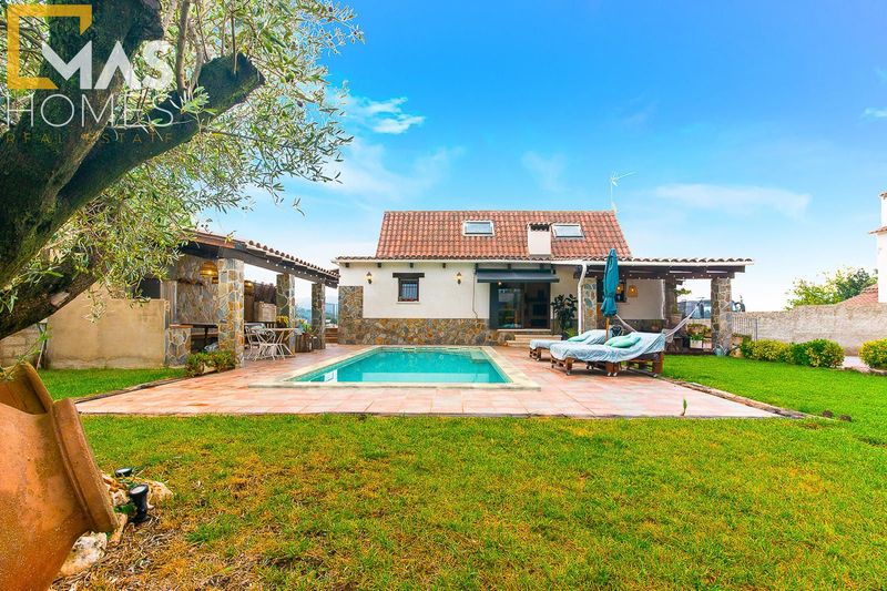 Chalet Independiente en venta Castellar del Vallès, Barcelona. Ref: 1306. Mas Homes